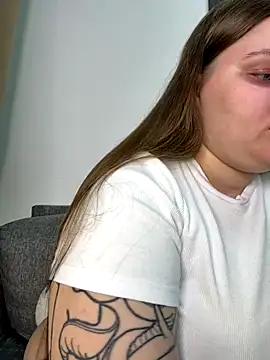 perfect sweety girl online show from 10/19/25, 06:41