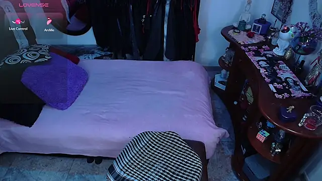 Snapshot of lufek23 chatting on 03/25/26, 04:24 lufek23 online show from 03/25/26, 04:24