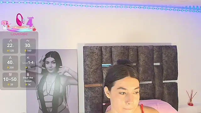 Natasharuso online show from 09/29/25, 12:10