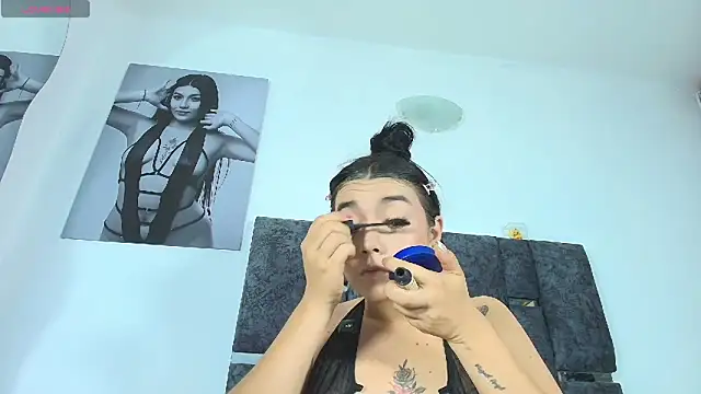 Natasharuso online show from 05/22/26, 07:37
