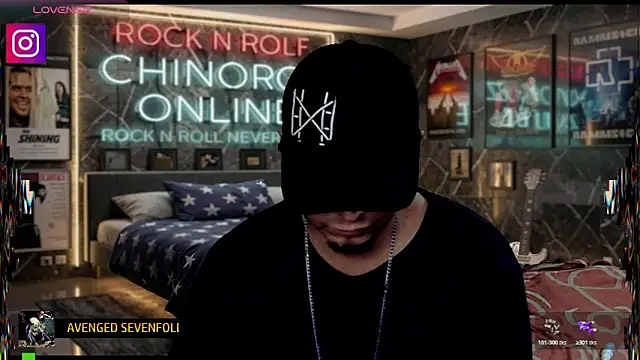 Snapshot of chino_roz chatting on 06/11/26, 11:58 chino roz online show from 06/11/26, 11:58