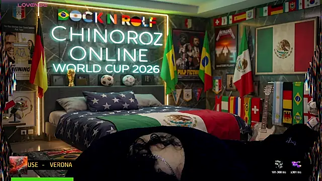 Snapshot of chino_roz chatting on 06/29/26, 07:25 chino roz online show from 06/29/26, 07:25