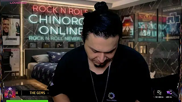 Snapshot of chino_roz chatting on 07/10/26, 08:22 chino roz online show from 07/10/26, 08:22