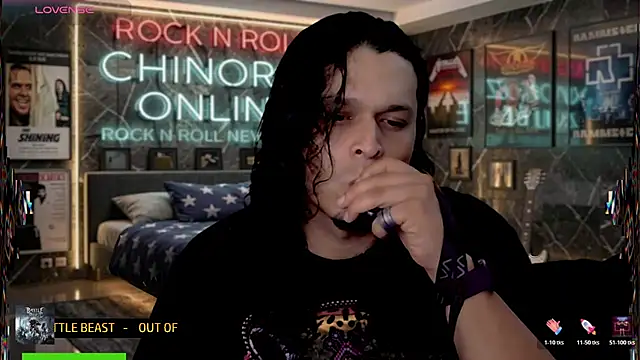 Snapshot of chino_roz chatting on 07/17/26, 05:58 chino roz online show from 07/17/26, 05:58