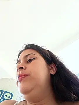 Latina sexy1 online show from 01/17/26, 12:43