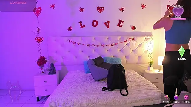 Aron cruz online show from 02/15/25, 12:22