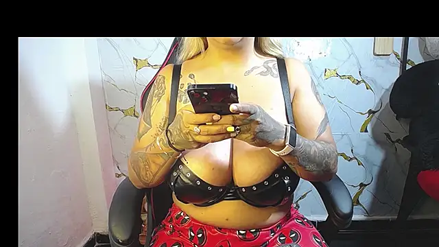 mia boobs hot online show from 05/27/26, 03:03