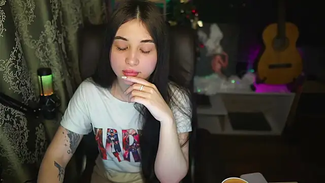 Snapshot of delicatedBailey chatting on 12/07/24, 05:48 delicatedBailey online show from 12/07/24, 05:48