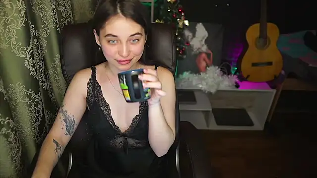 Snapshot of delicatedBailey chatting on 01/18/25, 04:59 delicatedBailey online show from 01/18/25, 04:59