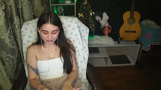 Snapshot of delicatedBailey chatting on 10/09/25, 02:37 delicatedBailey online show from 10/09/25, 02:37