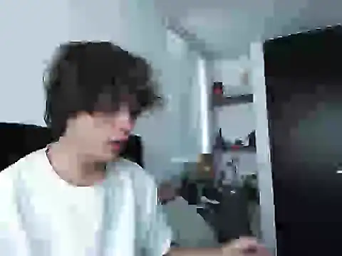 Snapshot of Santiago_kiler chatting on 12/09/24, 06:14 Santiago kiler online show from 12/09/24, 06:14