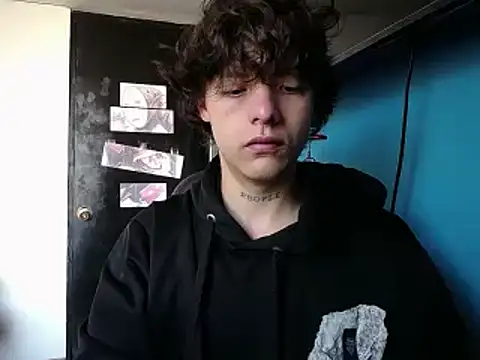 Snapshot of Santiago_kiler chatting on 03/09/25, 01:26 Santiago kiler online show from 03/09/25, 01:26