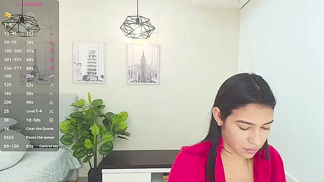 Snapshot of Sassy--Girl chatting on 10/01/25, 06:14 Sassy--Girl online show from 10/01/25, 06:14