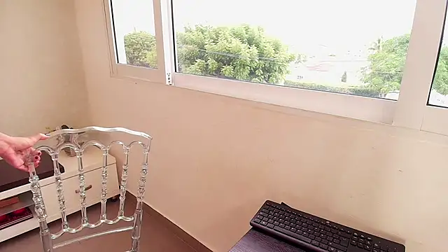 Snapshot of Sassy--Girl chatting on 10/03/25, 06:05 Sassy--Girl online show from 10/03/25, 06:05