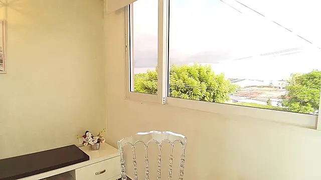 Snapshot of Sassy--Girl chatting on 10/06/25, 09:23 Sassy--Girl online show from 10/06/25, 09:23