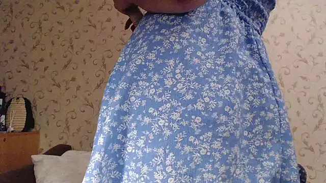 mmmPinUpGirl online show from 12/19/24, 08:44