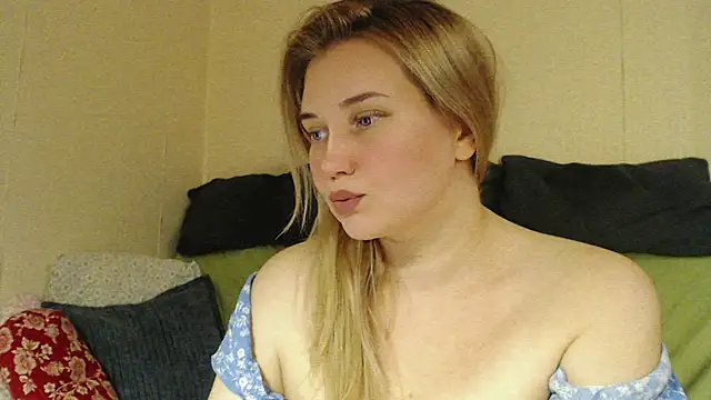 mmmPinUpGirl online show from 10/17/25, 04:20