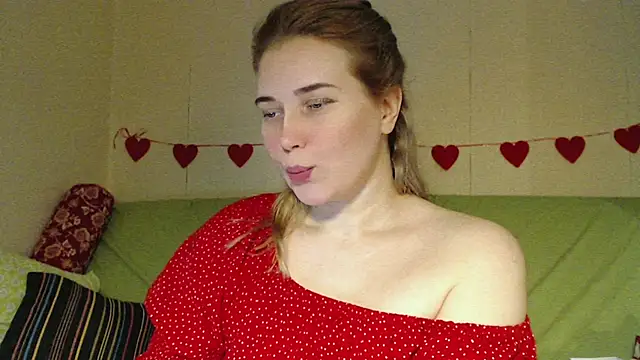 mmmPinUpGirl online show from 03/12/26, 08:26