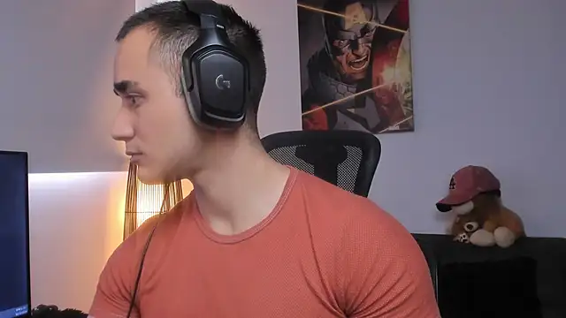 AlexRivera6 online show from 12/30/24, 01:47