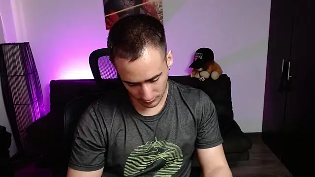 AlexRivera6 online show from 01/20/25, 10:48