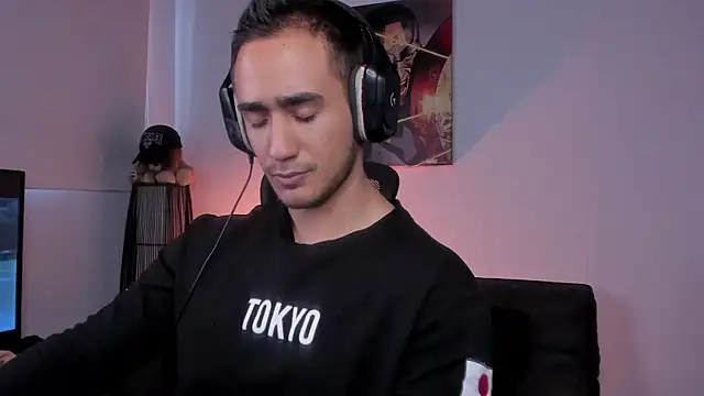 AlexRivera6 online show from 02/01/25, 10:23