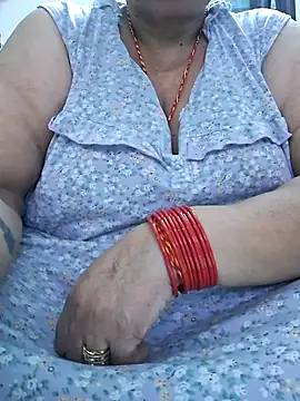 Kavya XX online show from 09/27/25, 10:59