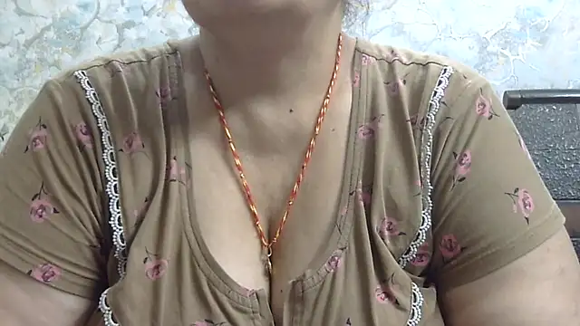 Kavya XX online show from 09/30/25, 07:52