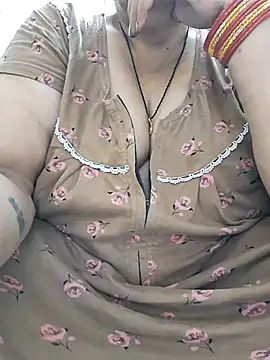 Kavya XX online show from 10/22/25, 01:50