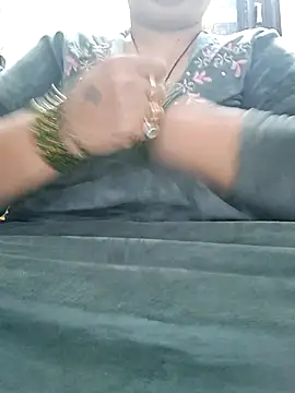 Snapshot of Kavya_XX chatting on 11/08/25, 11:10 Kavya XX online show from 11/08/25, 11:10