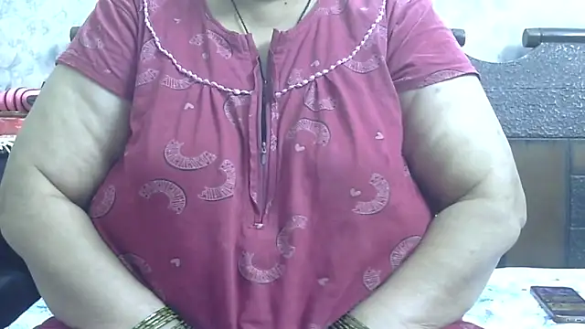 Snapshot of Kavya_XX chatting on 11/08/25, 11:14 Kavya XX online show from 11/08/25, 11:14