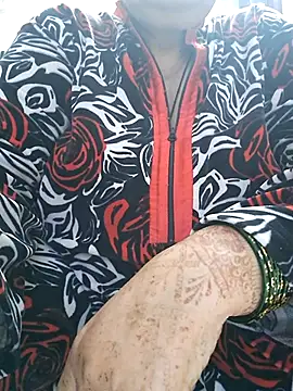 Snapshot of Kavya_XX chatting on 11/27/25, 08:27 Kavya XX online show from 11/27/25, 08:27