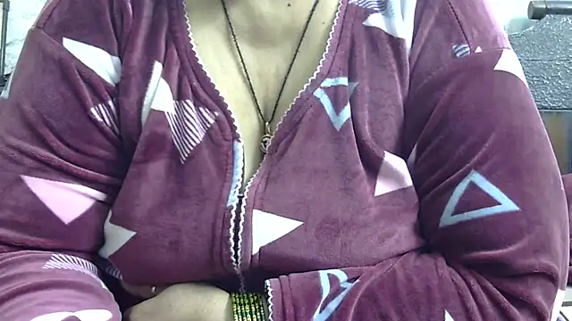 Snapshot of Kavya_XX chatting on 12/03/25, 05:22 Kavya XX online show from 12/03/25, 05:22