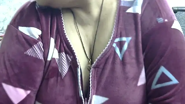 Snapshot of Kavya_XX chatting on 12/04/25, 06:55 Kavya XX online show from 12/04/25, 06:55