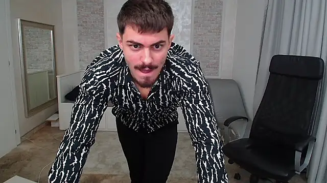 WilsonJules online show from 12/30/24, 01:58