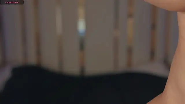 Daphne Moss online show from 11/23/25, 01:55