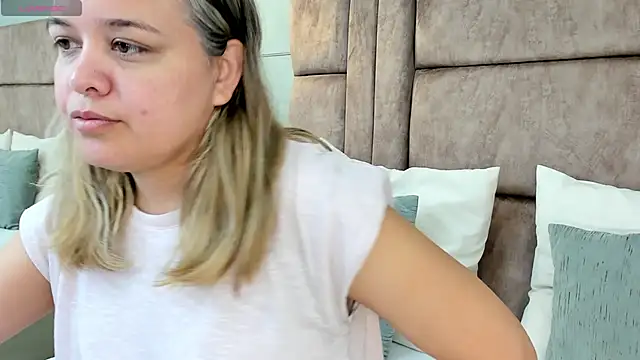 princesaparis online show from 02/10/25, 11:36