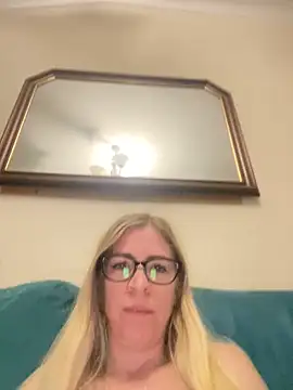 jayjencam online show from 09/24/25, 07:50