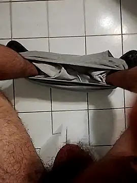 jon763 online show from 10/25/25, 05:08