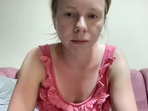 SweetLucy96 online show from 09/13/25, 03:34