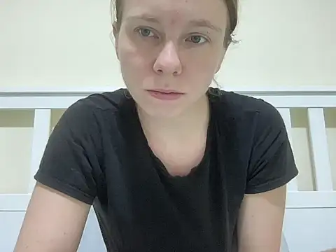 SweetLucy96 online show from 11/12/25, 11:10