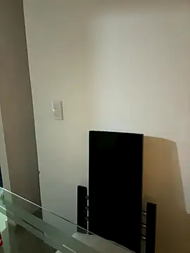  Niah  online show from 12/19/25, 11:23