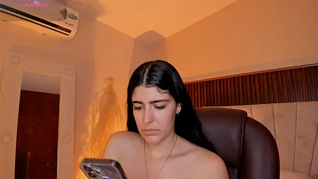  Niah  online show from 01/15/26, 09:40