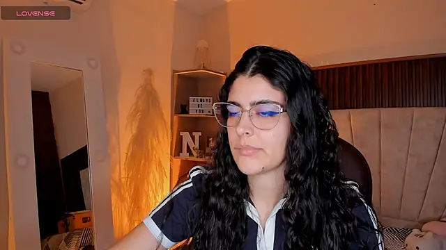  Niah  online show from 02/03/26, 09:09