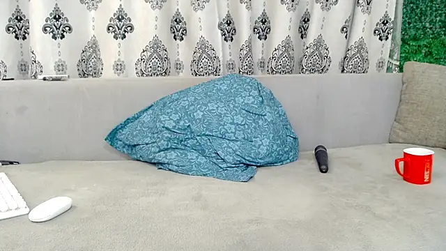 sweetdaiana23 online show from 02/03/26, 01:37