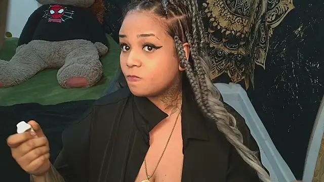 Snapshot of Amaranthagolldiie chatting on 04/21/26, 11:29 Amaranthagolldiie online show from 04/21/26, 11:29