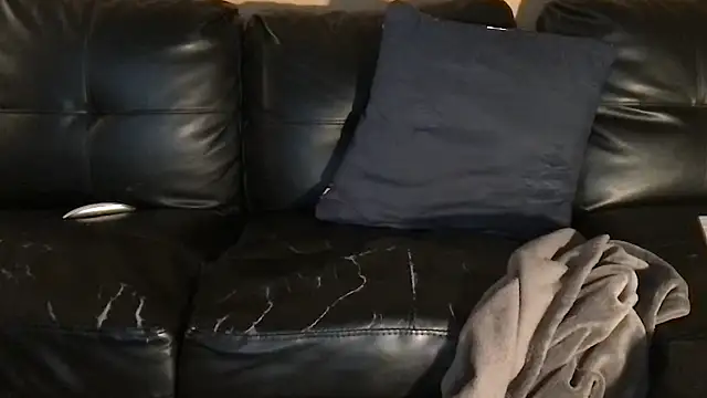 carolineford online show from 01/24/25, 04:05