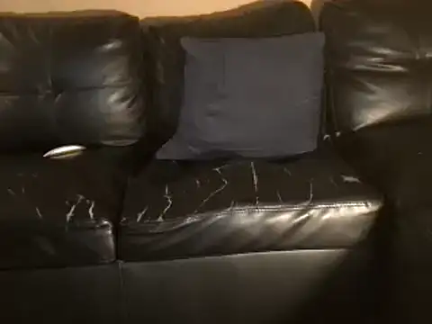 Snapshot of carolineford chatting on 03/08/25, 02:23 carolineford online show from 03/08/25, 02:23