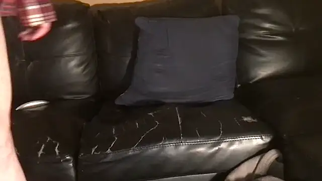 Snapshot of carolineford chatting on 03/19/25, 03:52 carolineford online show from 03/19/25, 03:52