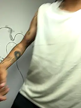 sorry-mom69 online show from 11/23/25, 12:05