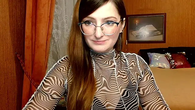 Snapshot of Arielsssplash chatting on 12/12/24, 05:59 Arielsssplash online show from 12/12/24, 05:59